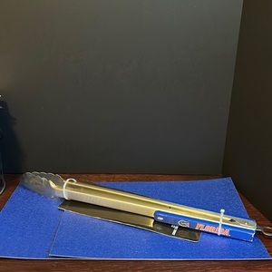 Florida Gator 16” Cooking Thongs NWT